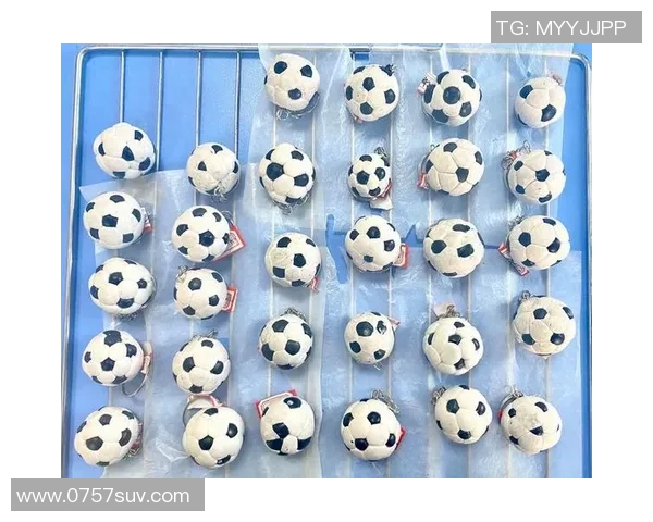 软陶制作的足球明星人物有哪些值得收藏和欣赏的作品呢 软陶制作的足球明星人物有哪些值得收藏和欣赏的作品呢