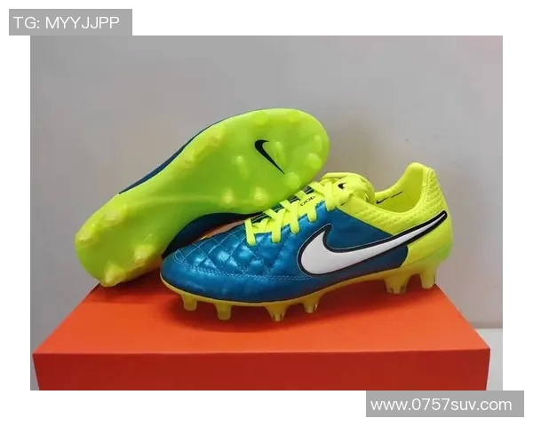 顶级足球明星亲荐的高性能球鞋推荐与购买指南